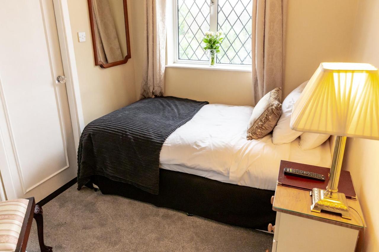 Aaron Court B&B ดับลิน ภายนอก รูปภาพ