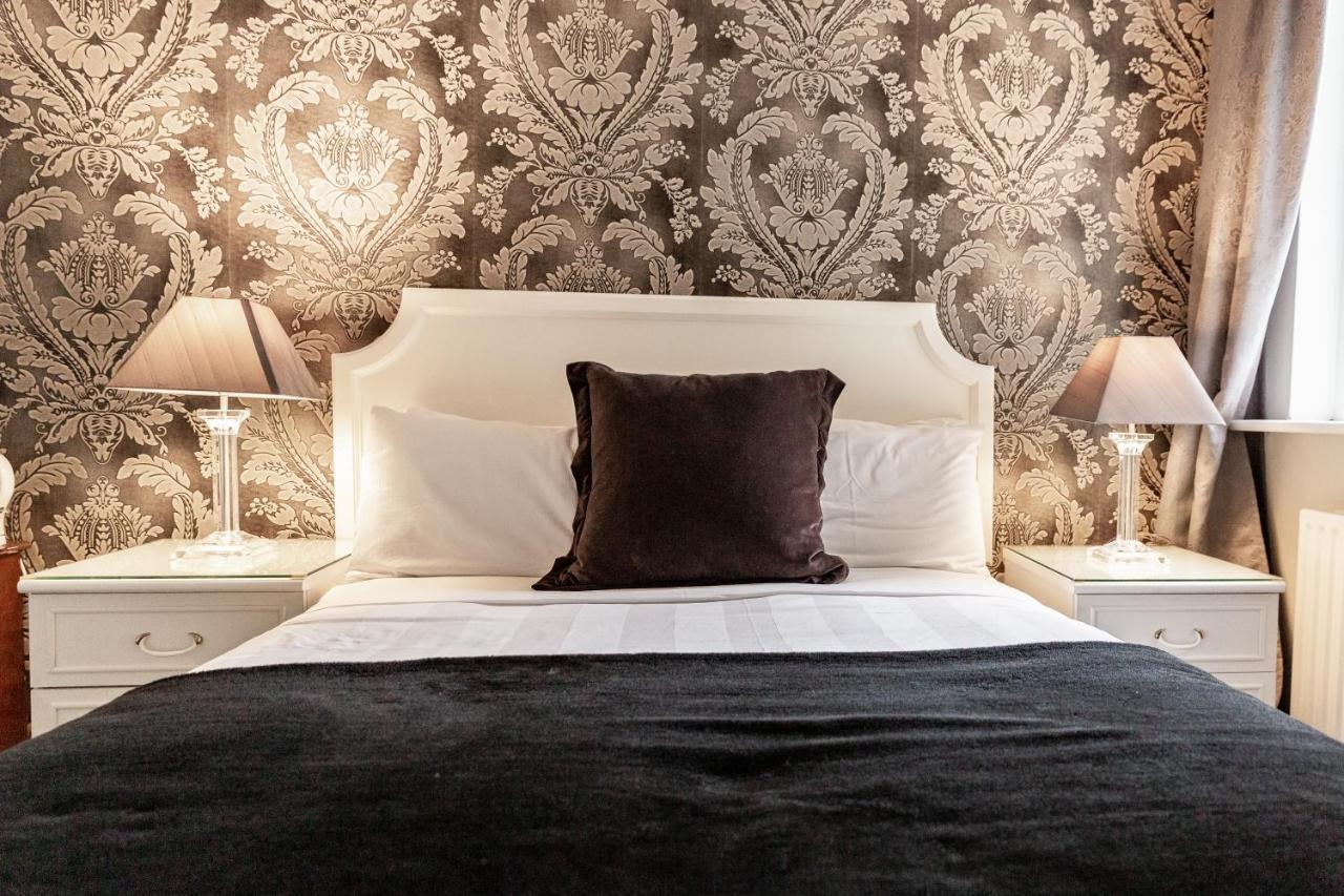 Aaron Court B&B ดับลิน ภายนอก รูปภาพ