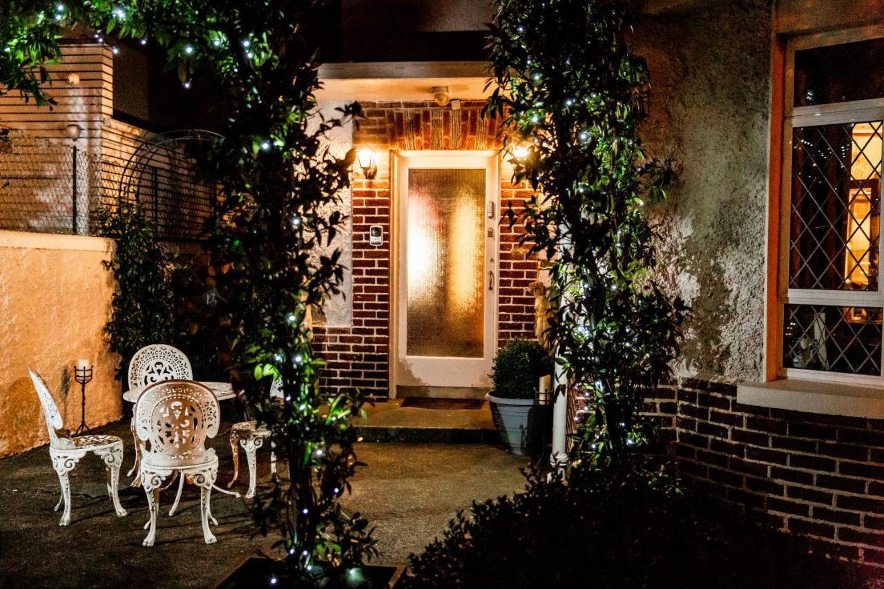 Aaron Court B&B ดับลิน ภายนอก รูปภาพ
