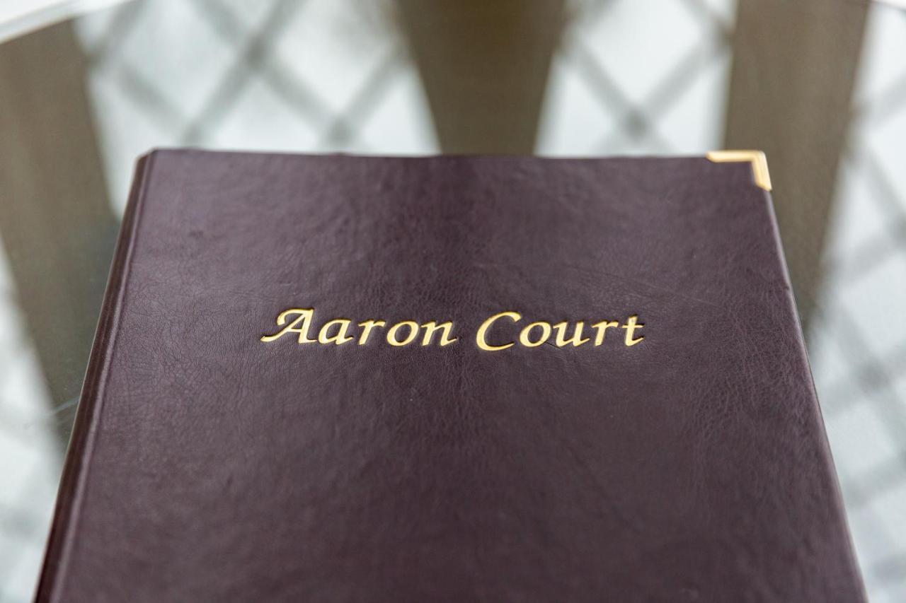 Aaron Court B&B ดับลิน ภายนอก รูปภาพ
